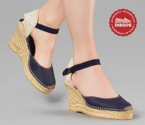 Navy blue linen Carmen